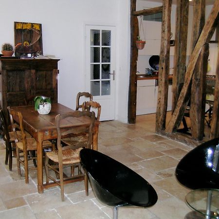 Le Marais 3 Bedrooms Apt パリ エクステリア 写真